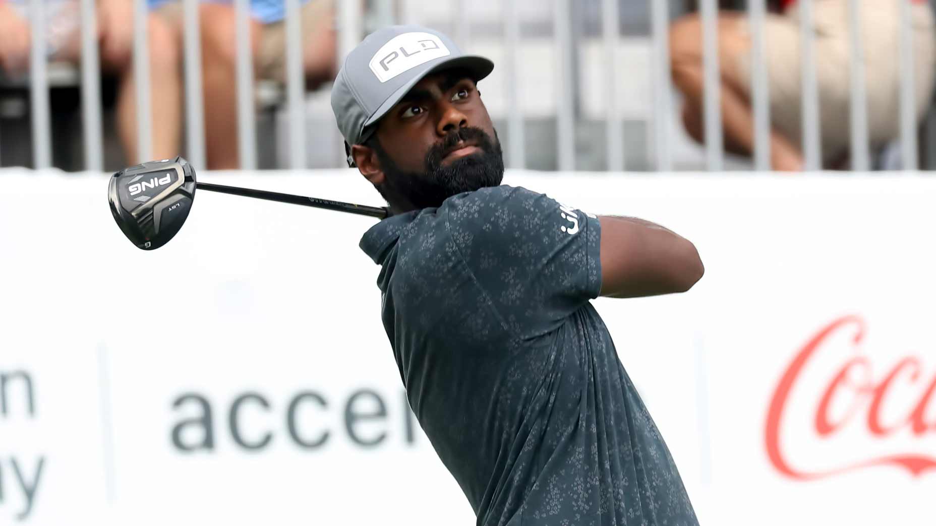 Sahith Theegala watches drive at 2022 Tour Championship